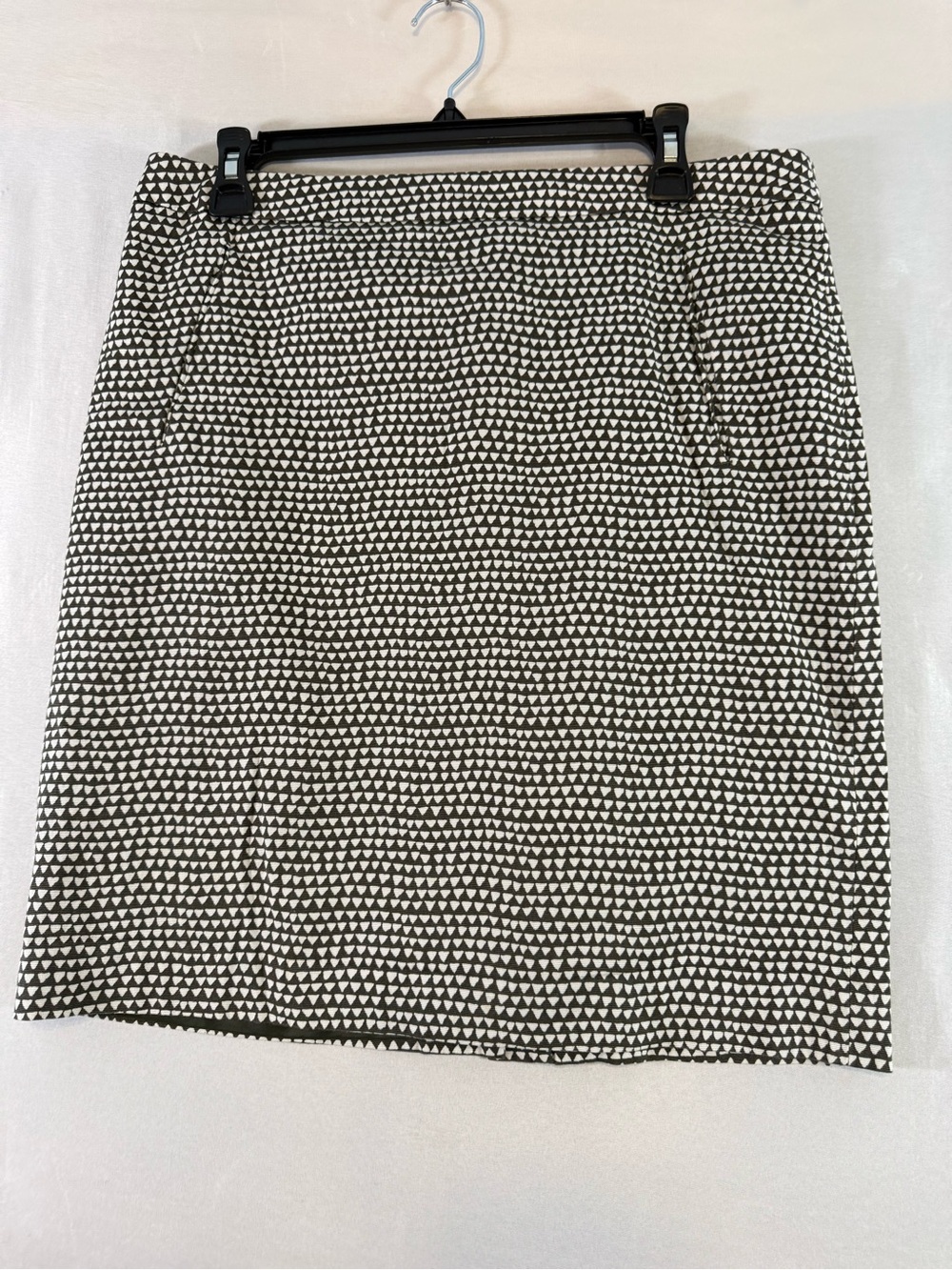 Halogen Women’s Size 12 Black Cream Geometric Print Pencil Skirt Fully Lined